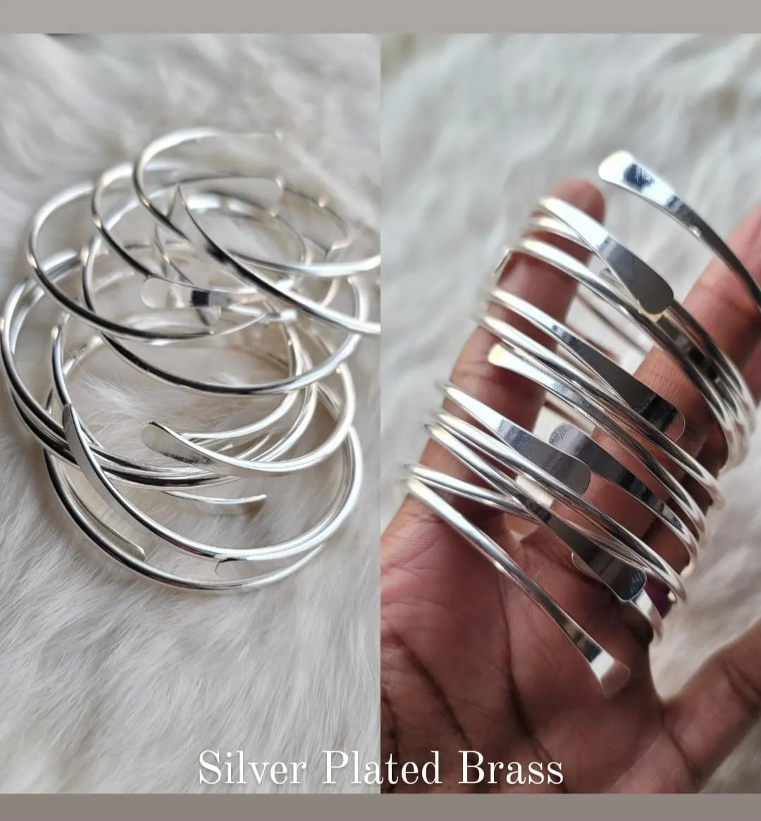 Brass Cuff Bracelets Set, African Brass Bangles For Women, Hammered Ends Stacking Bracelets, Boho Tribal Cultural Jewelry (Silver Plated Set Of 5)