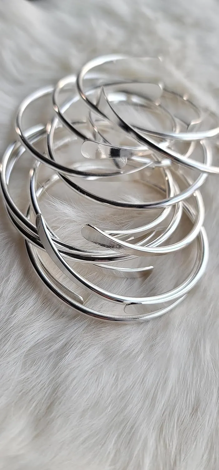 Brass Cuff Bracelets Set, African Brass Bangles For Women, Hammered Ends Stacking Bracelets, Boho Tribal Cultural Jewelry (Silver Plated Set Of 5)