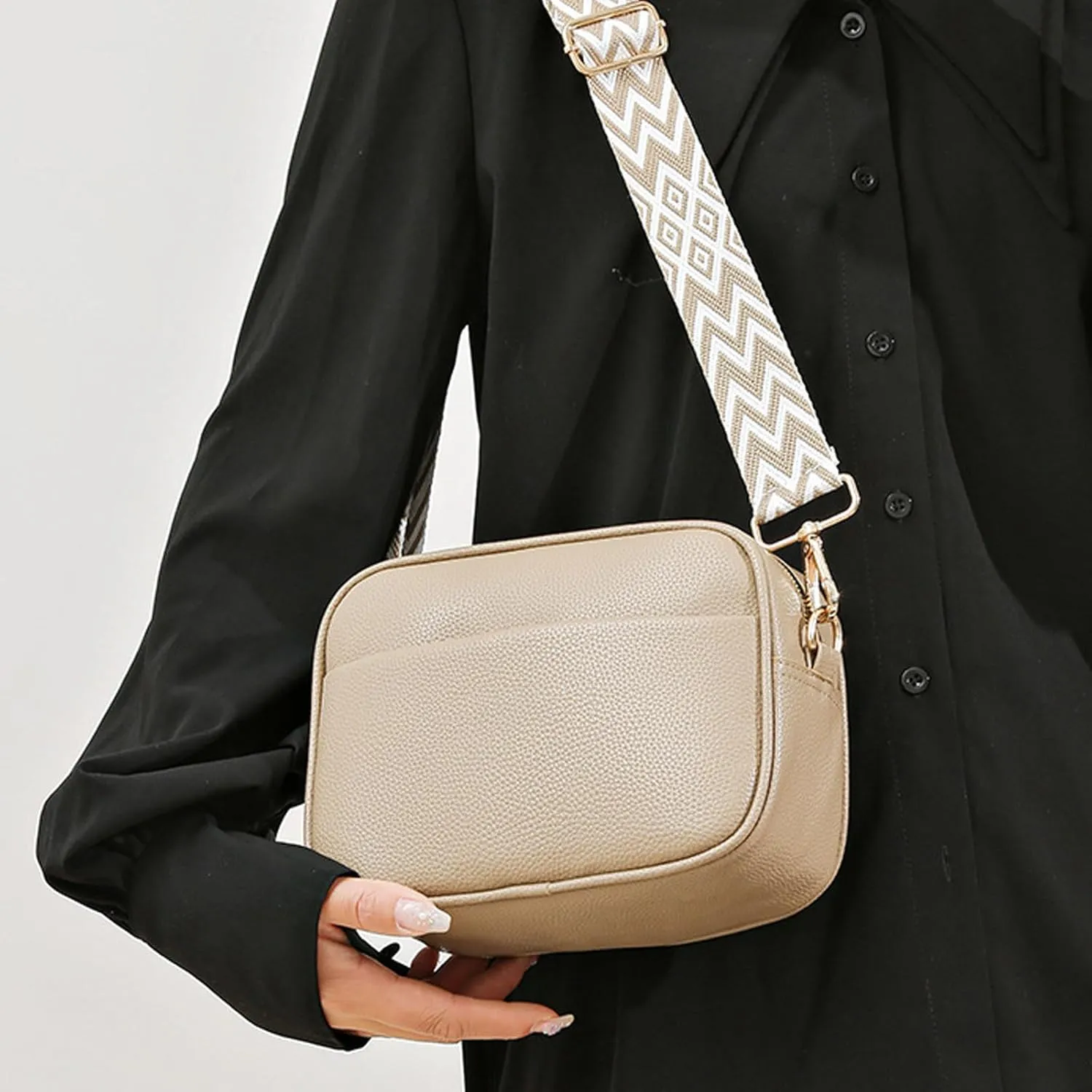 Fashion Simple Shoulder Bag Textured Leather Crossbody Small Square Bag over The Shoulder Bags for Women (Khaki, 22CM) women's handbags
