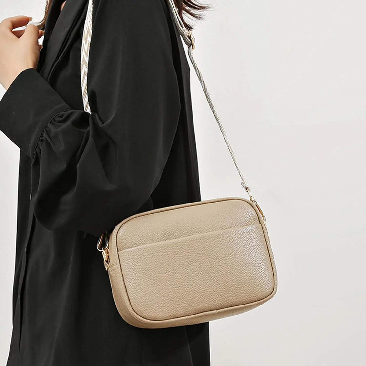 Fashion Simple Shoulder Bag Textured Leather Crossbody Small Square Bag over The Shoulder Bags for Women (Khaki, 22CM) women's handbags