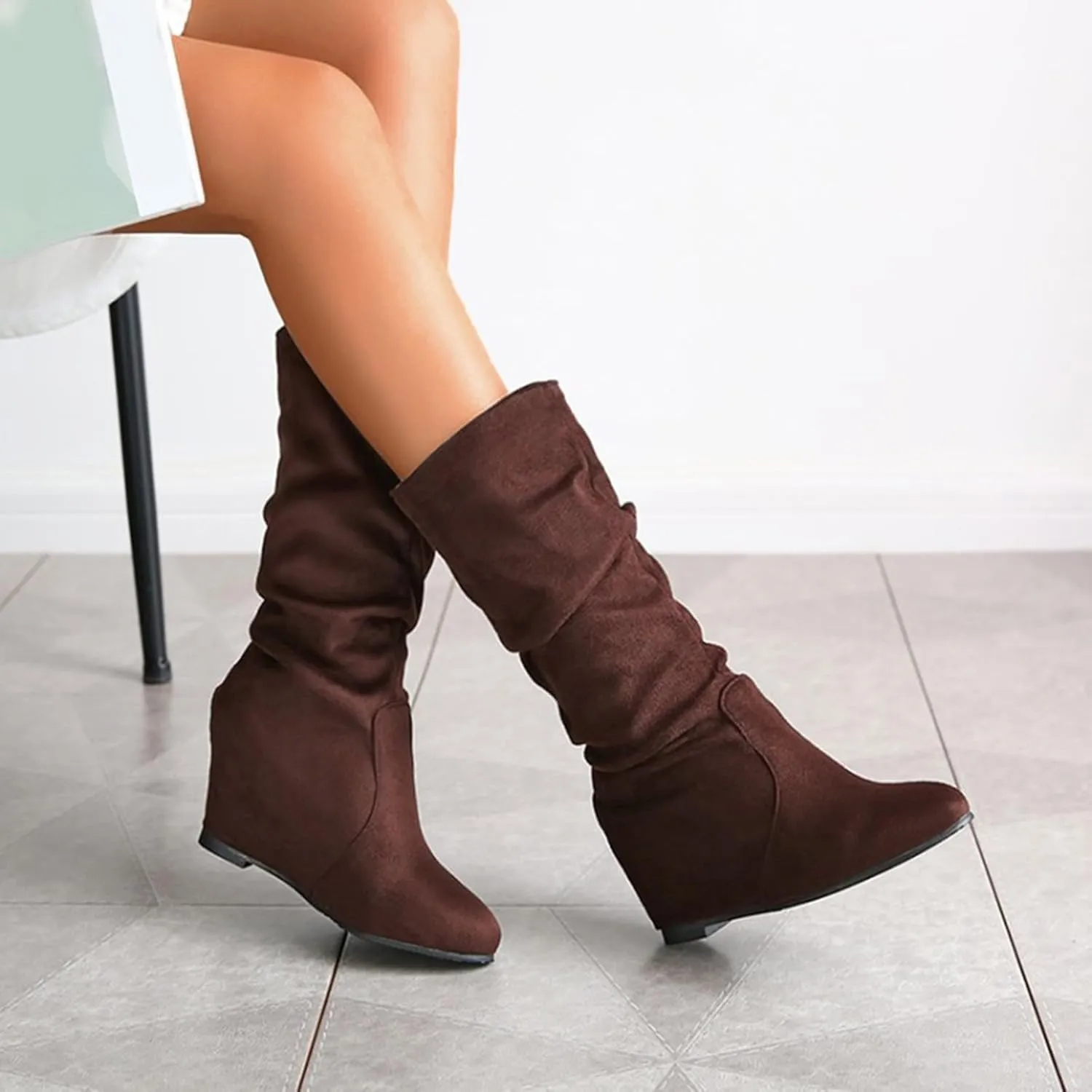 Fashion Women Mid Calf Boots Comfortable Casual Women Boots Ladies Fashion Retro Low Heels Suede Mid Calf Boots
