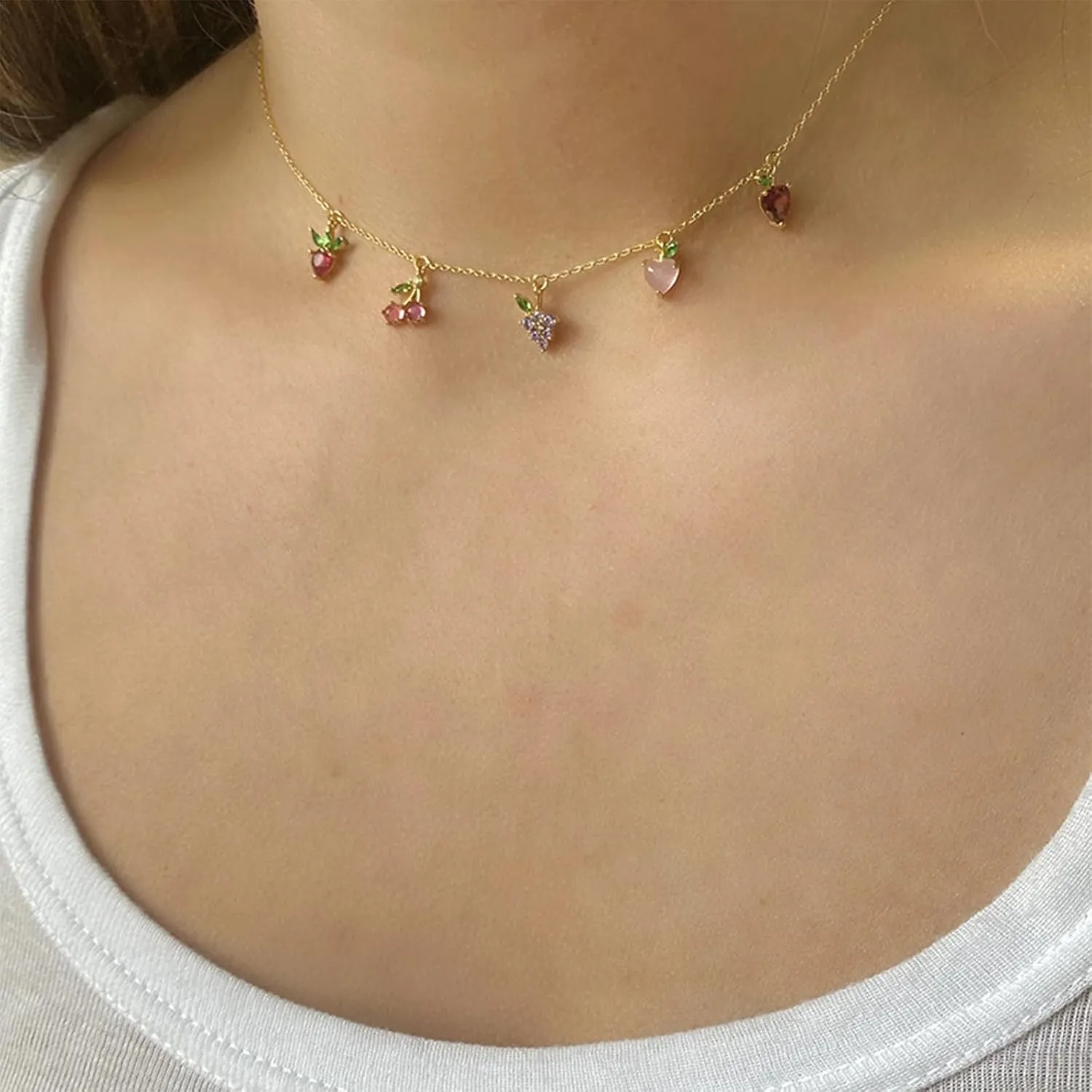 Gold Charm Necklace for Women Dainty Western Cowgirl Necklace Pearl Bow Coin Cherry Charm Necklace Western Outfits for Women Necklaces for Women Trendy
