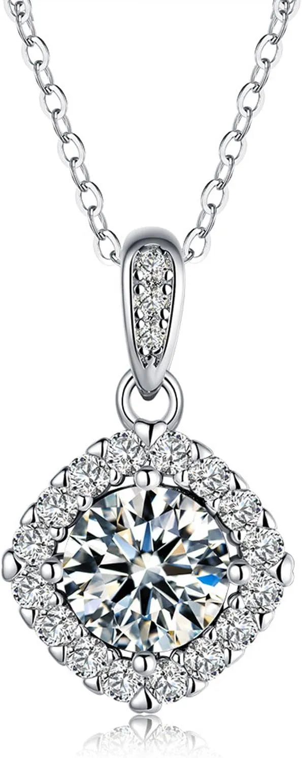 Pendant Necklace S925 Sterling Silver Jewelry Inlaid 2 Carat Moissanite Necklace Suitable for Jewelry Gifts for Women