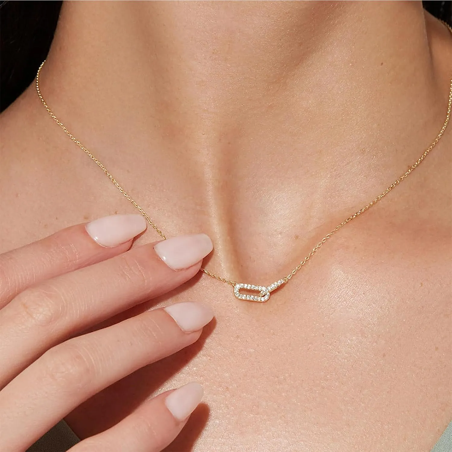Safety Pin Necklace for Women Silver Choker Necklace Safety Pins With Charms Clip Drop Necklace Gold Paperclip Chain Necklace Minimalist Dainty Jewelry Gifts Gold