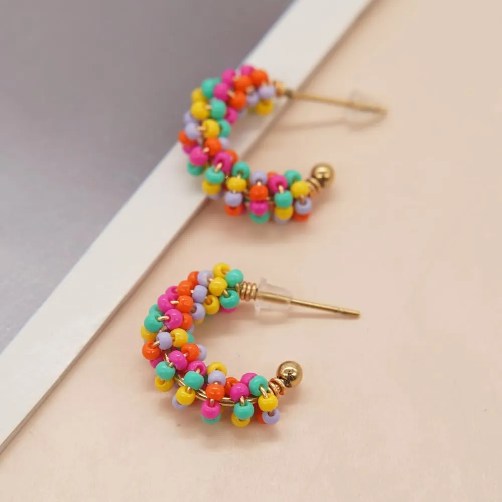 Sonateomber Boho Beaded Open Gold Hoop Earrings for Women, Cute Handmade Small Colorful Seed Beads Bohemia Half Huggie Cartilage Hypoallergenic Stud Prom Holiday Jewelry Gift