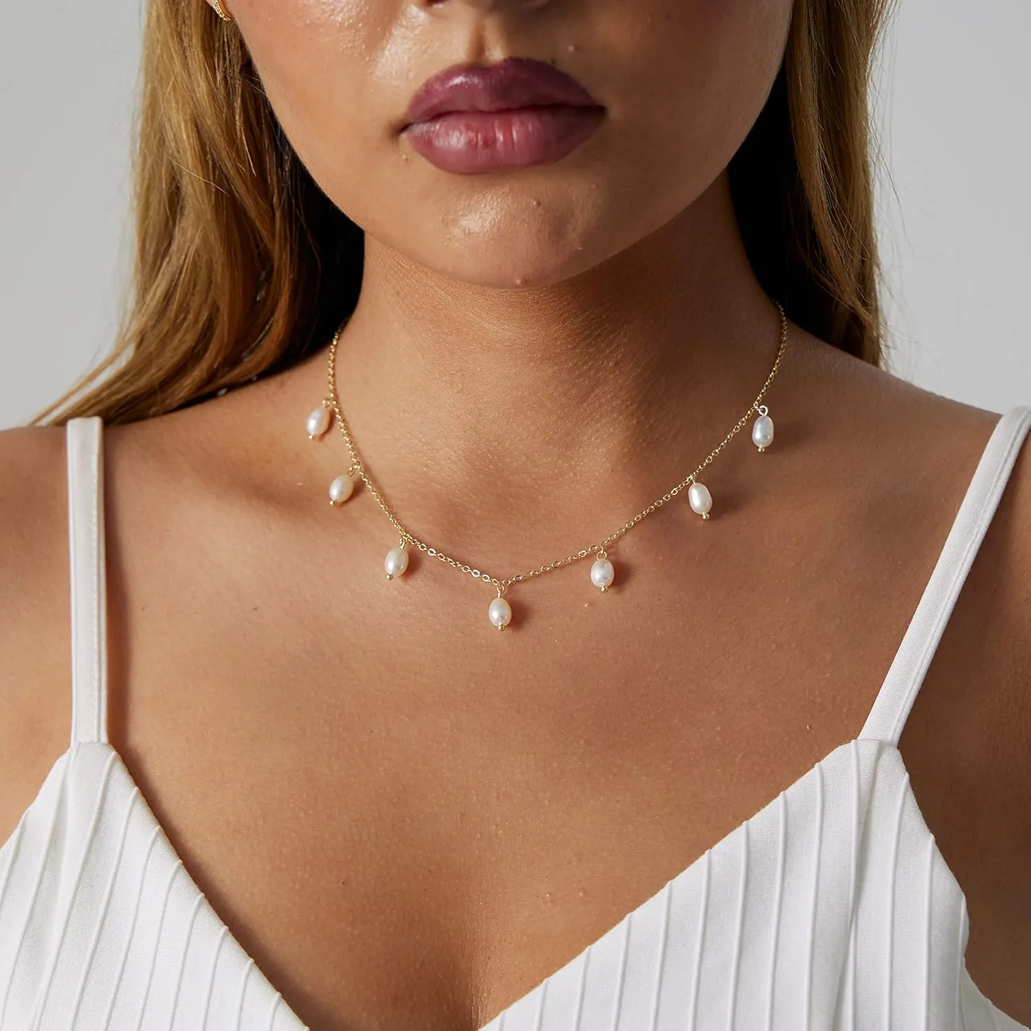 Tasiso Dainty Pearl Necklace - Women's Pendant Necklaces with Barque Pearl Pendant and Paperclip Toggle - Simple Bridesmaid Jewelry Gift